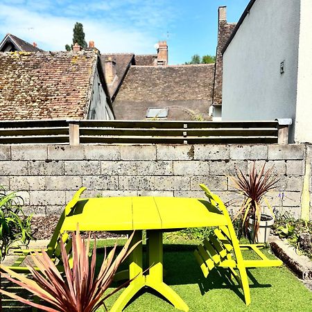 Au Champ Fleuri Apartment Bracieux Luaran gambar